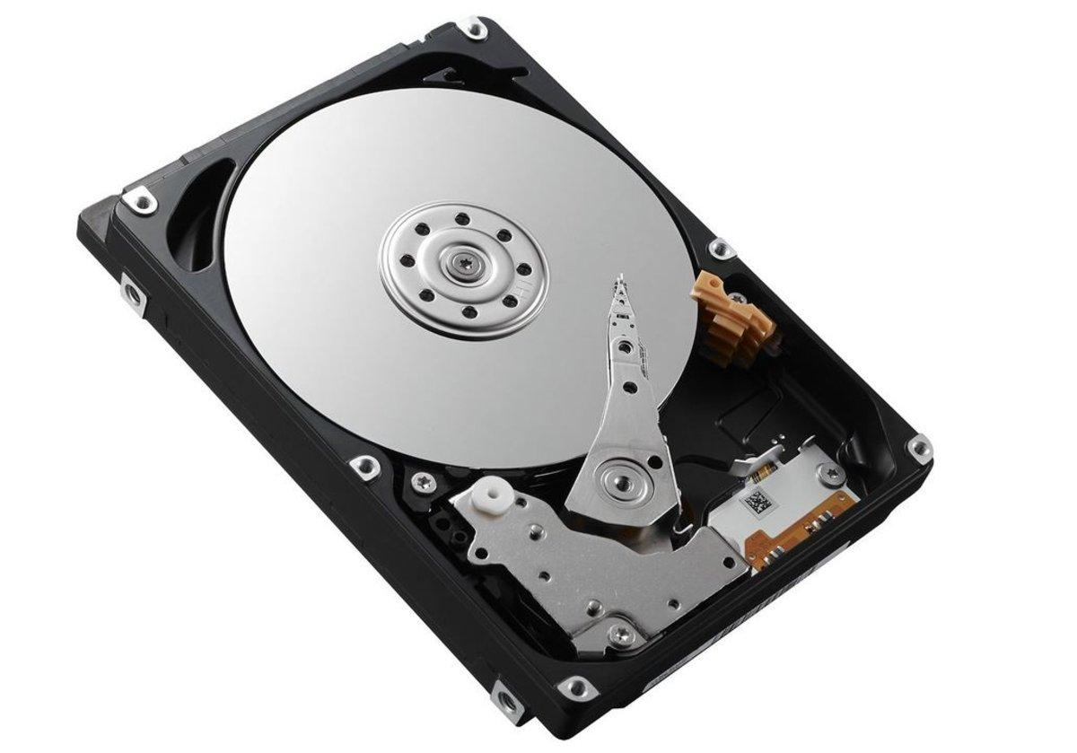Disco duro interno híbrido de 500GB - Toshiba H200, 2,5"