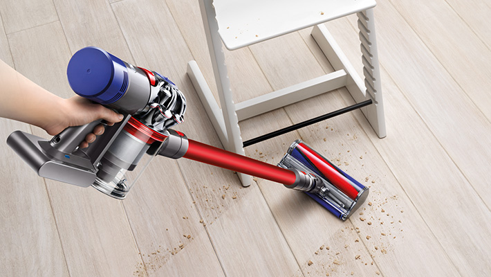 DYSON V8 Total Clean - Steelstofzuiger incl. kruimelzuiger - Accuduur 40 min - Max zuigvermogen 115 W - Rood