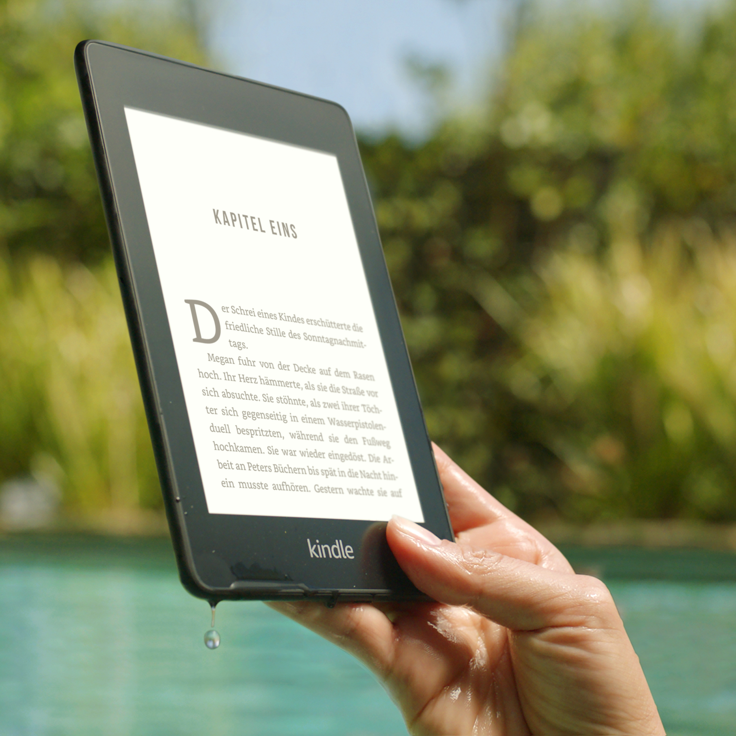 KINDLE PAPERWHITE mit Werbung - jetzt wasserfest - 8GB (mit Spezialangeboten)  8 GB eBook Reader Schwarz