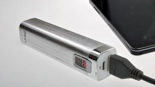 Batería externa - PNY PowerPack, 2600mAh, indicador de carga