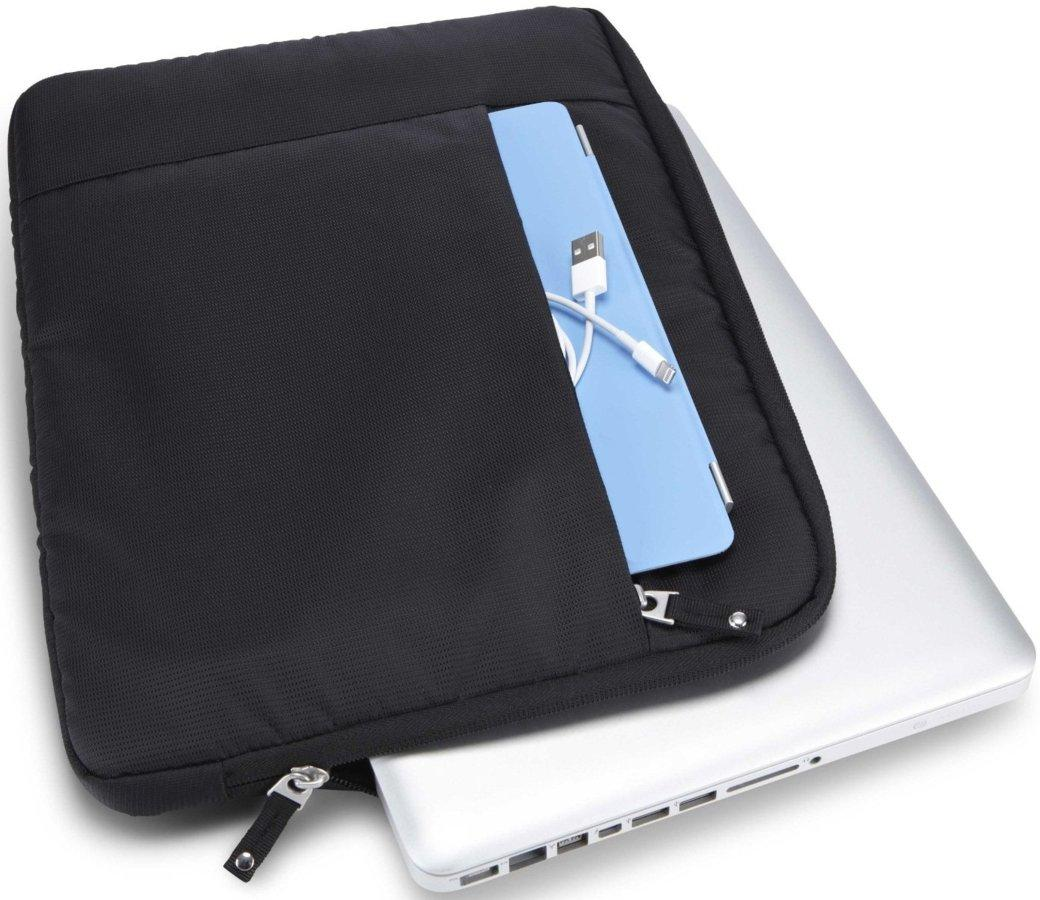 Funda para MacBook Air o Pro de 13" - Case Logic, bolsillo exterior con cremallera y en color negro