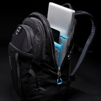 Mochila de 17" - Thule EnRouter Blur, negra