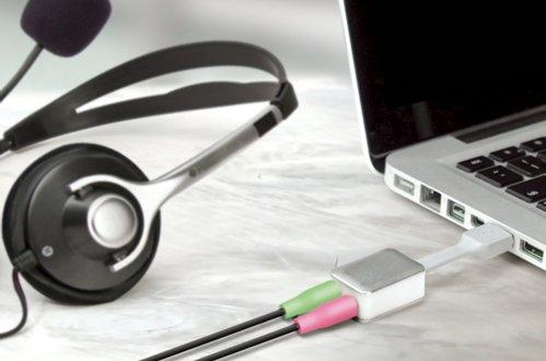 Tarjeta de sonido externa - iLuv, con conexión USB,1 entrada de 3.5mm y 1 salida de audio