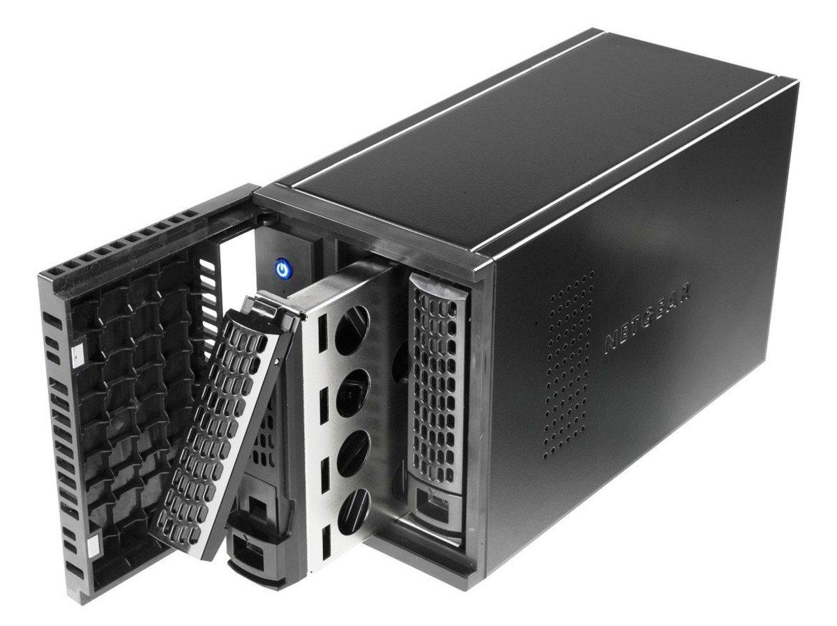 NAS Cloud - Netgear ReadyNAS 102 2-Bay, SATA / SSD de 2,5" o 3,5", color negro