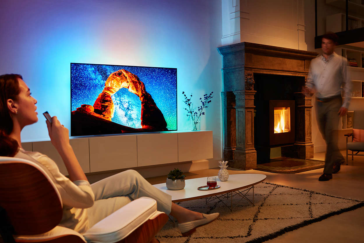 TV OLED 65" - Philips 65OLED803/12, Ultra HD 4K, Ambilight 3 lados, P5 Perfect Picture Engine