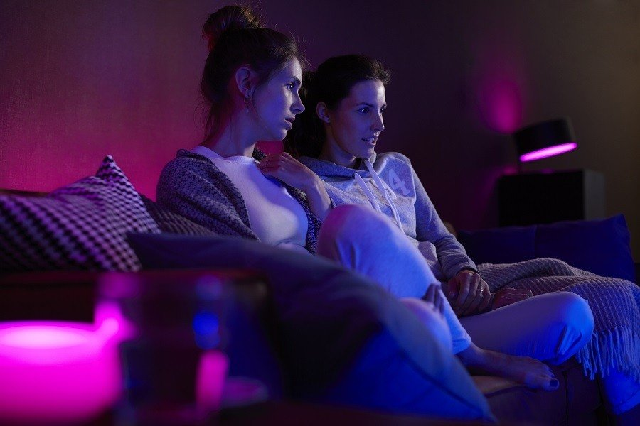 Pack bombillas + puente - Philips Hue White Color, 3 bombillas, Puente para sistema luz inteligente