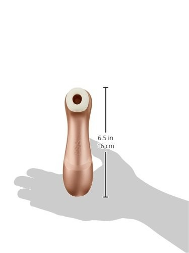 Un vibrador de oro rosa en una mano, con una referencia de tamaño de 6,5 pulgadas.