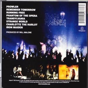 Rückseite eines Iron Maiden Albums mit Songliste und Konzertbildern.