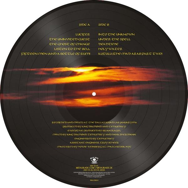 Eine Schallplatte mit Albumdetails. Seite A und B Tracklisten sind sichtbar. Artwork zeigt Sonnenuntergang.
