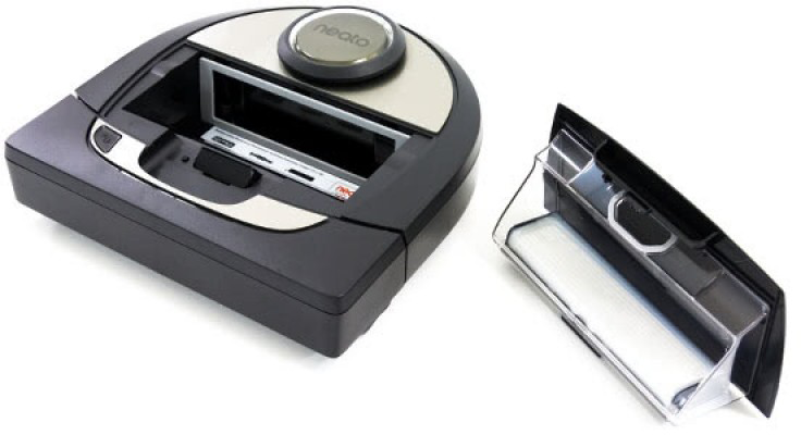 NEATO Botvac D703 Connected  Robotporszívó