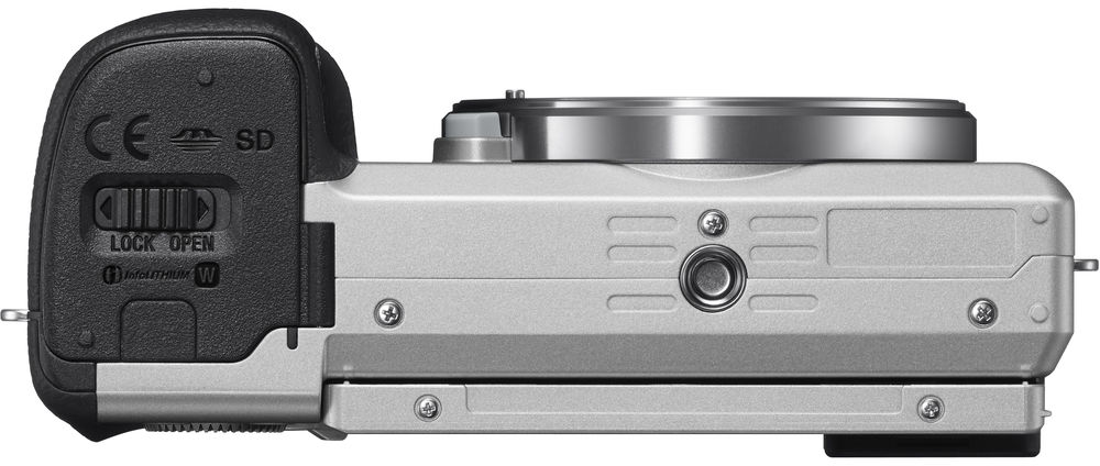 SONY ALPHA ILCE-6300 ezüst + 16-50 mm Kit