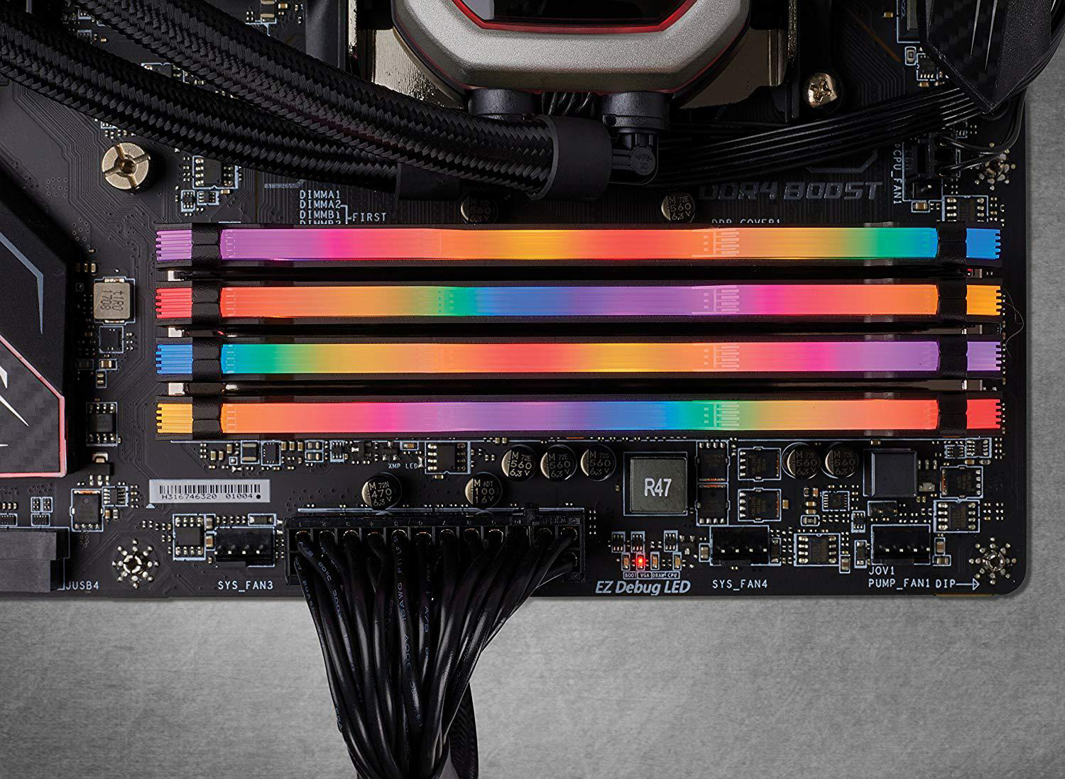 CORSAIR Vengeance RGB PRO Arbeitsspeicher 32 GB DDR4