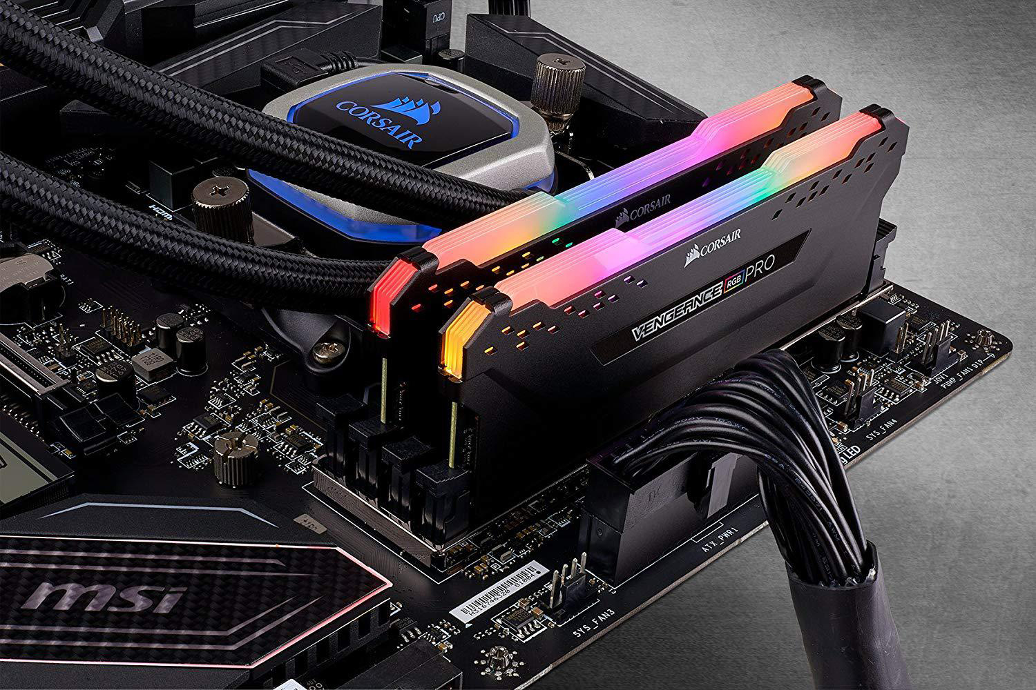 CORSAIR Vengeance RGB PRO Arbeitsspeicher 16 GB DDR4