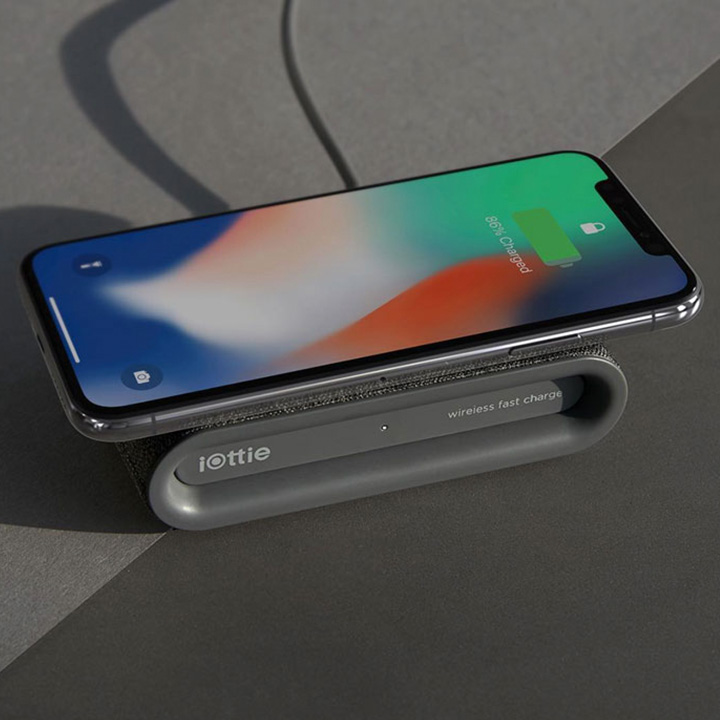 IOTTIE iON Wireless Plus  - Pad de charge rapide (Gris)