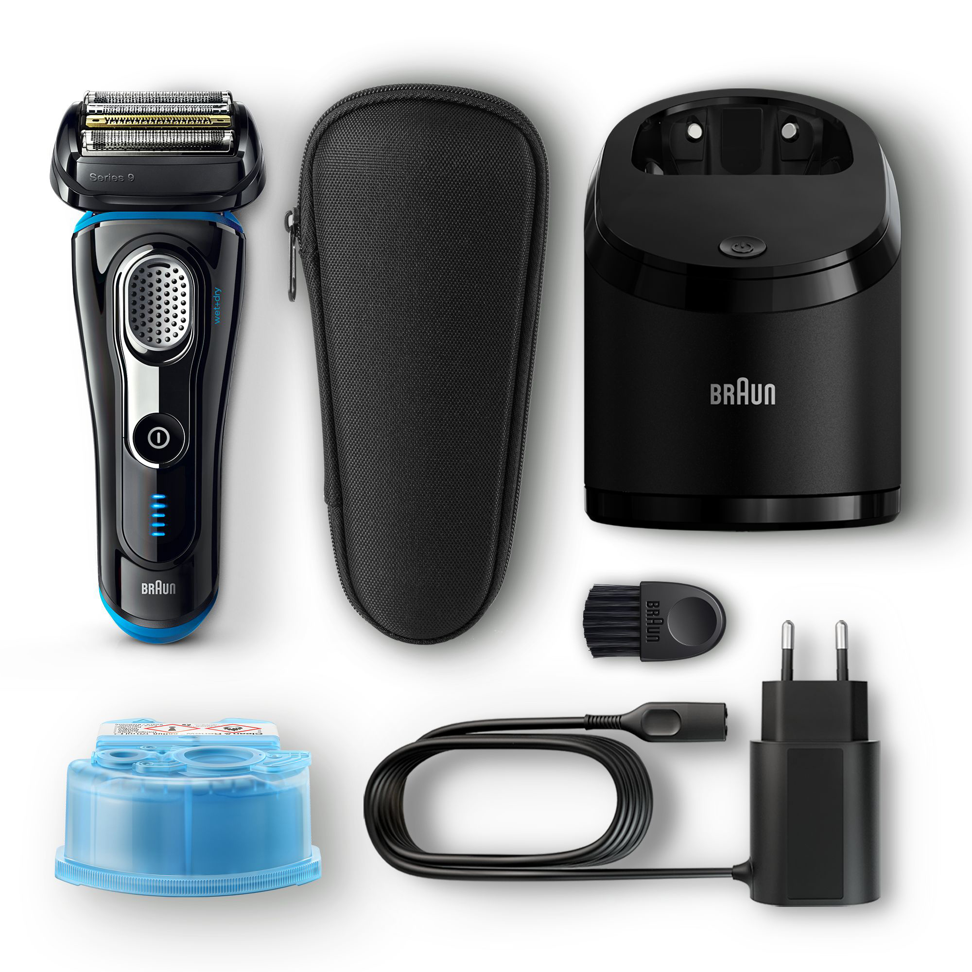 Elektrischer Rasierer Braun Series 9 und Zubehör. Schwarze und blaue Farben. Weißer Hintergrund.