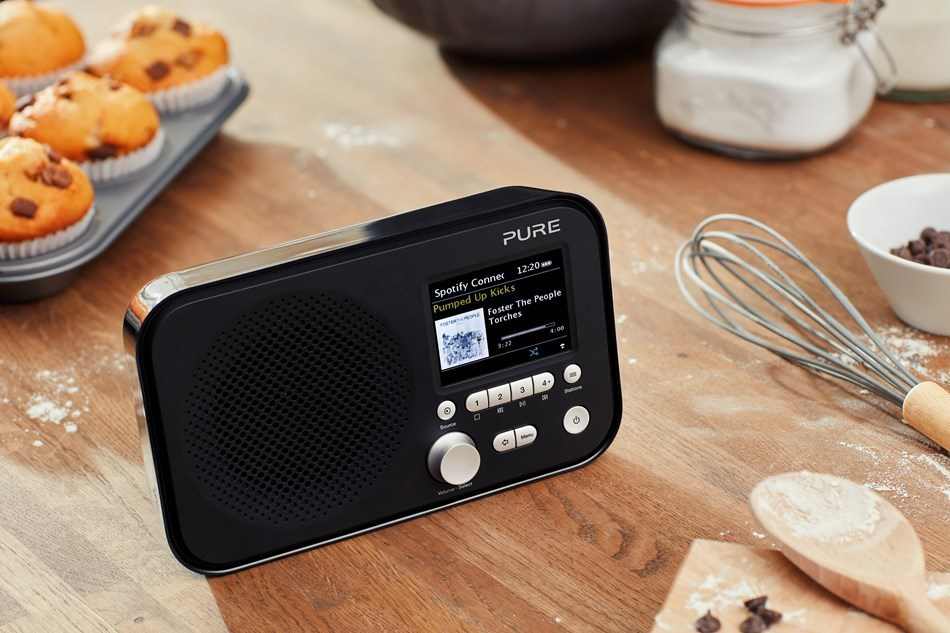 PURE Elan IR3 Internet Radio, Internet Radio, Schwarz