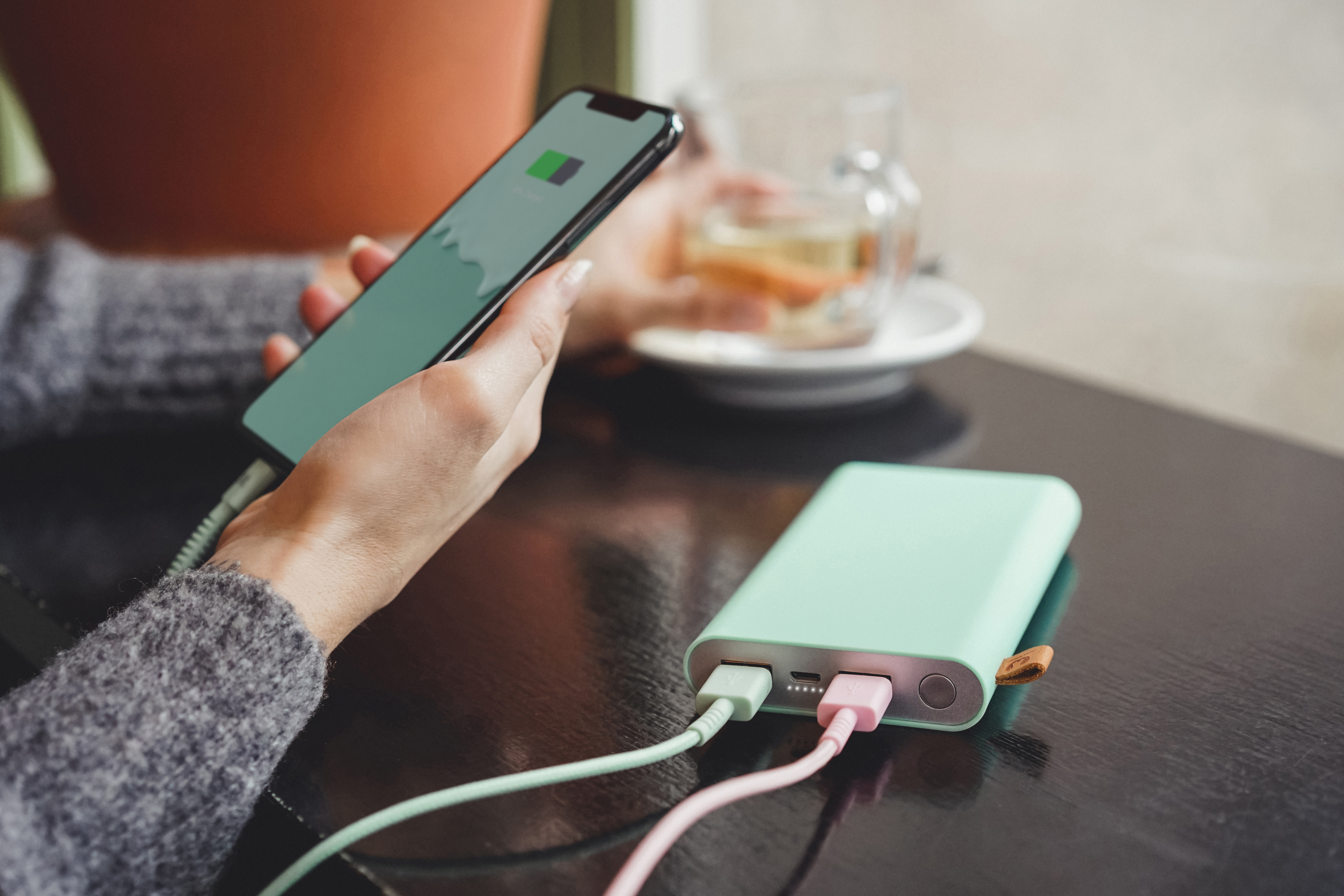FRESH N REBEL Peppermint Powerbank 12000 mAh Türkis