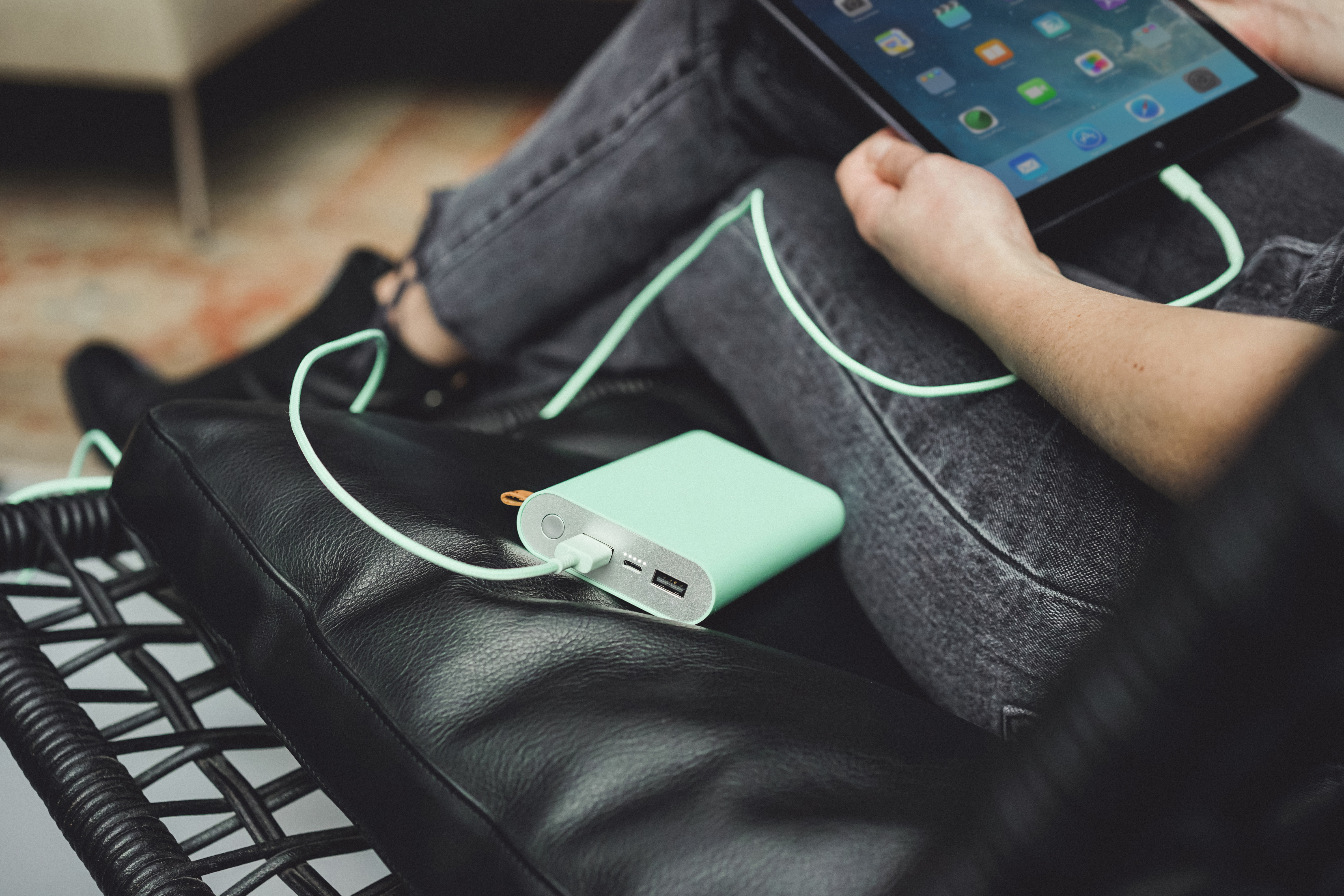FRESH ‘N REBEL Peppermint Powerbank 18000 mAh Türkis