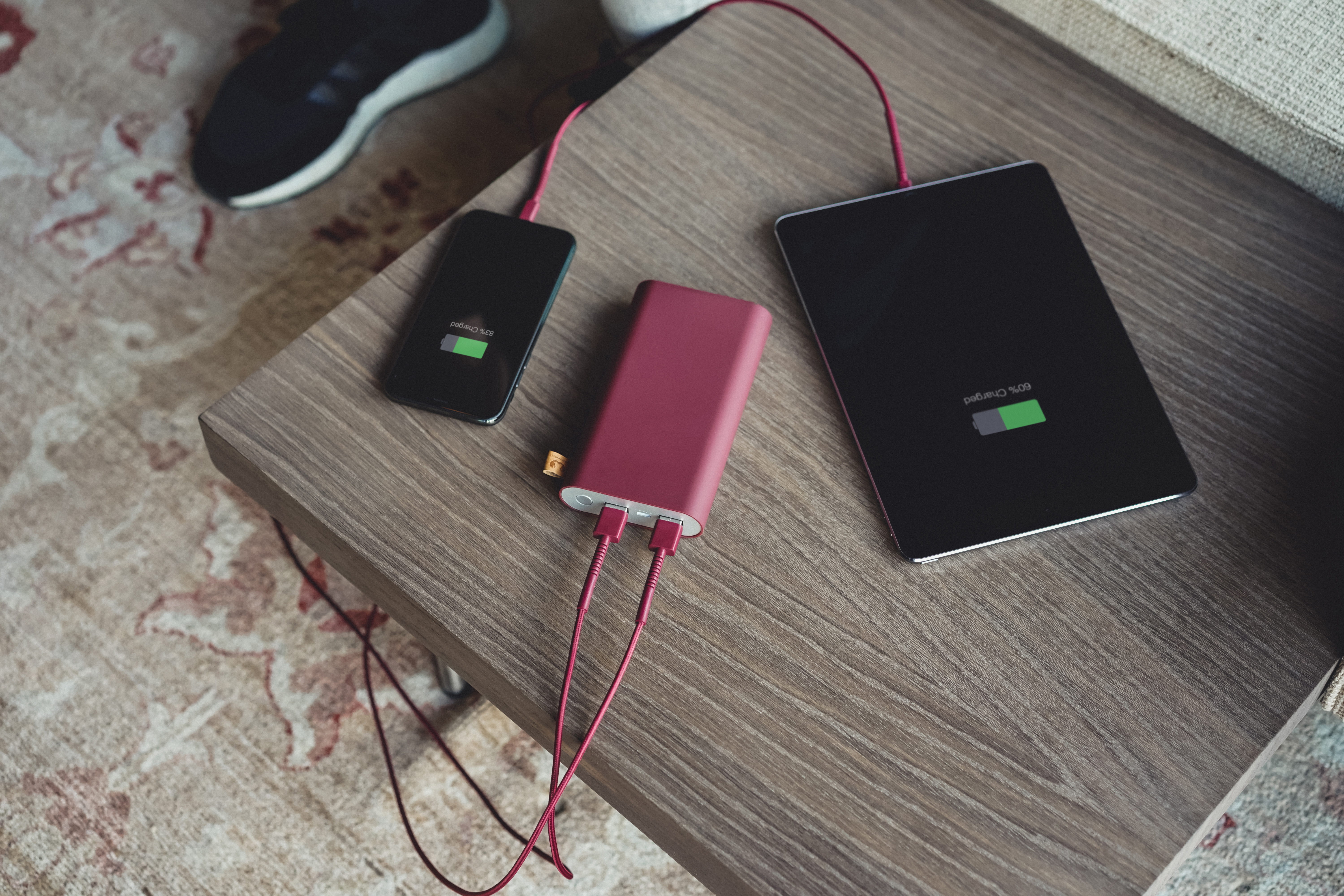 FRESH ‘N REBEL Ruby Powerbank 18000 mAh Rot
