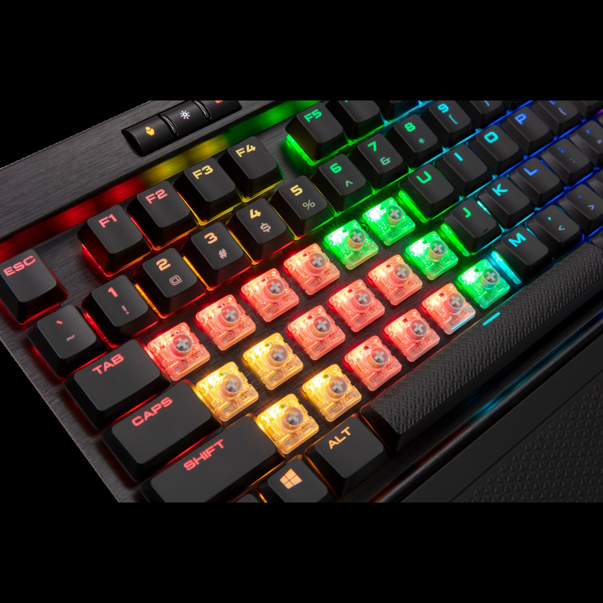 CORSAIR K70 RGB MK.2 LOW PROFILE RAPIDFIRE, Gaming Tastatur, Mechanisch, Cherry MX Low Profile, kabelgebunden, Schwarz
