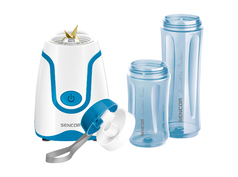 Fehér és kék turmixgép két kék palackkal és fedővel fehér háttér előtt.