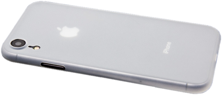 Egy világosszürke iPhone XR hátulnézete átlátszó tokban. Az Apple logója látható.