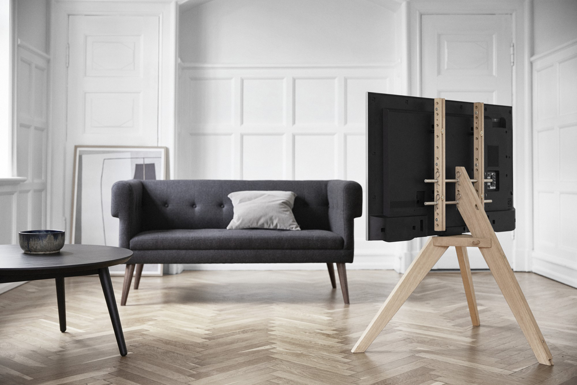 VOGEL´S Vogel's NEXT OP1 Standfuß für 117-178 cm (46-70 Zoll) Fernseher, max. 40 kg, Vesa max. 400 x 400 Standfuß, max. 70 Zoll, Eiche Hell