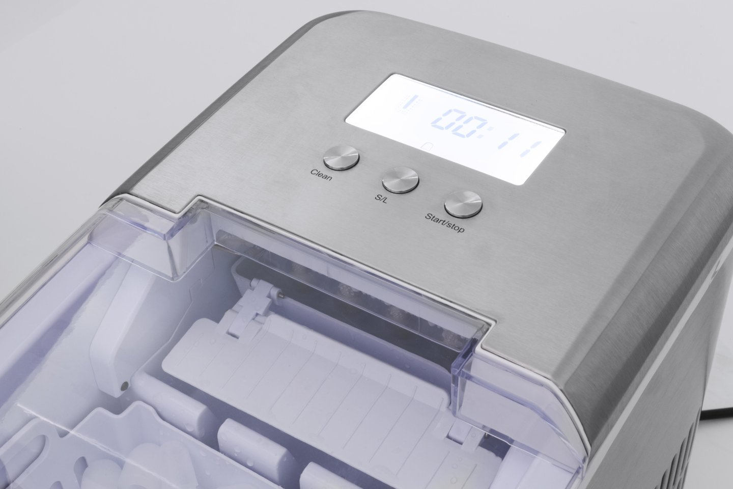 CASO Eiswürfelbereiter Ice Chef Pro Edelstahl 3302 Eiswürfelbereiter (120 Watt,  2,2 l, Silber)