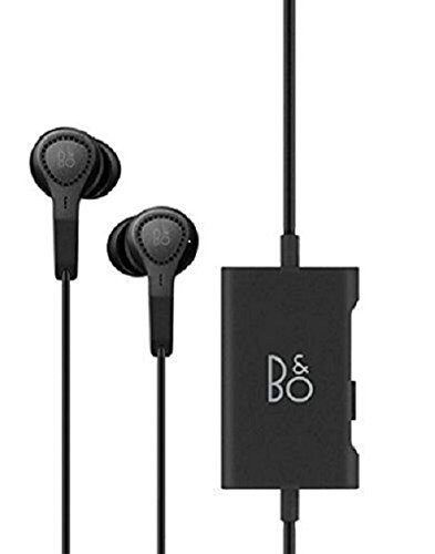 Auriculares internos negros con un módulo de control negro, con el logotipo de B&O.