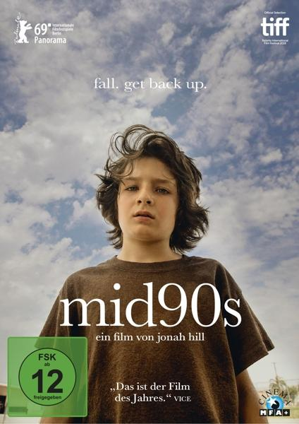 Filmposter für 'mid90s'. Ein junger Junge im Vordergrund, Himmel im Hintergrund.