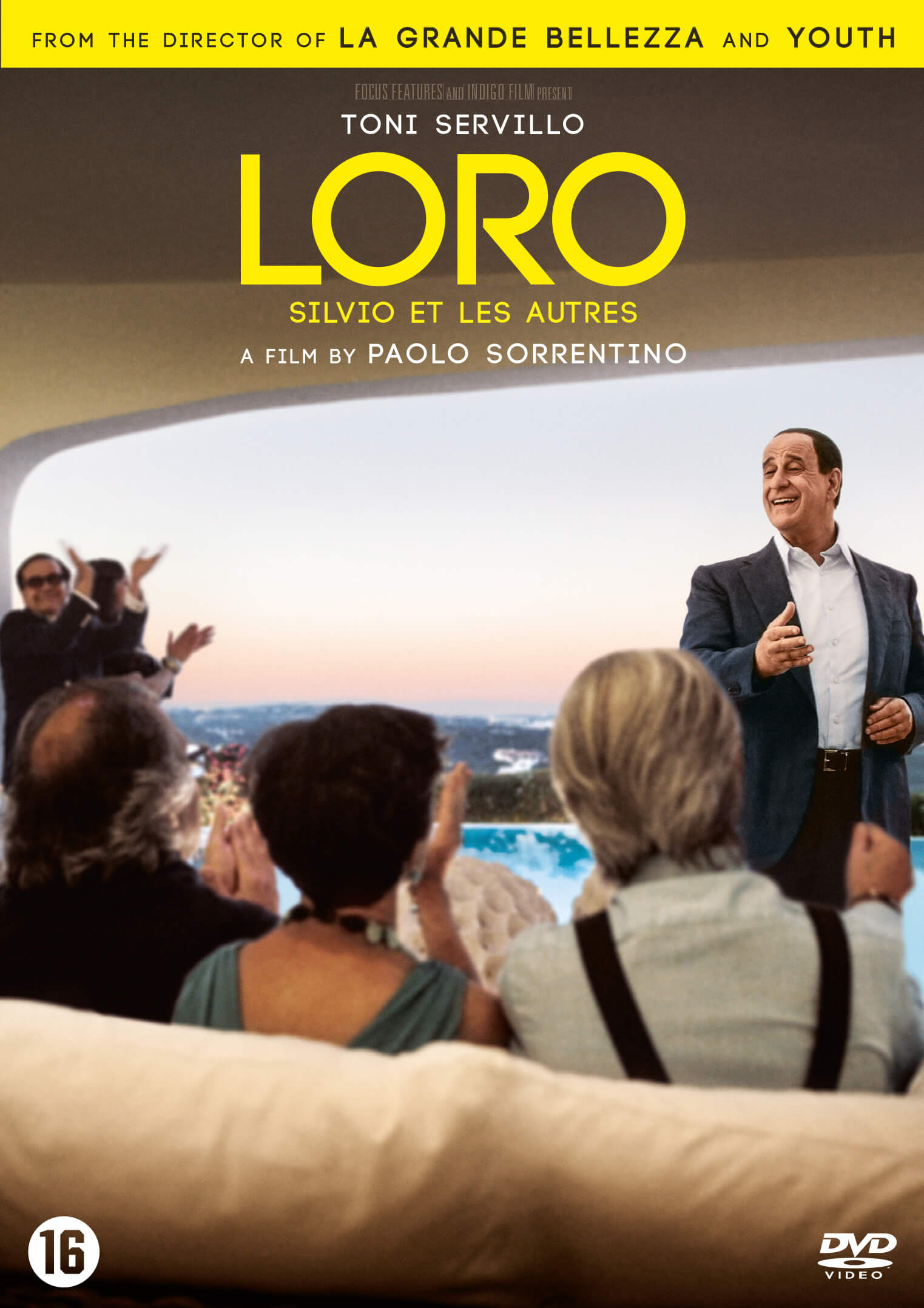 Affiche du film Loro, avec un homme, un groupe de personnes et le titre du film.
