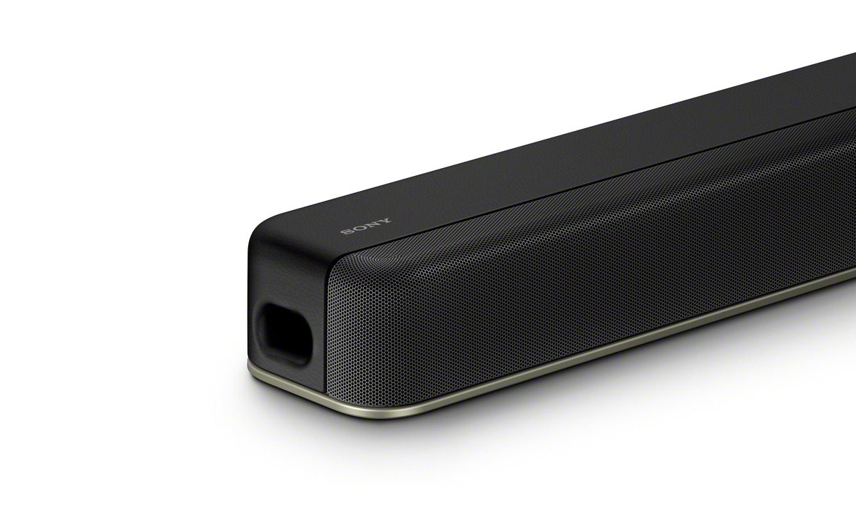 Nahaufnahme einer schwarzen Soundbar mit Mesh-Front und Sony-Logo oben, weißer Hintergrund.