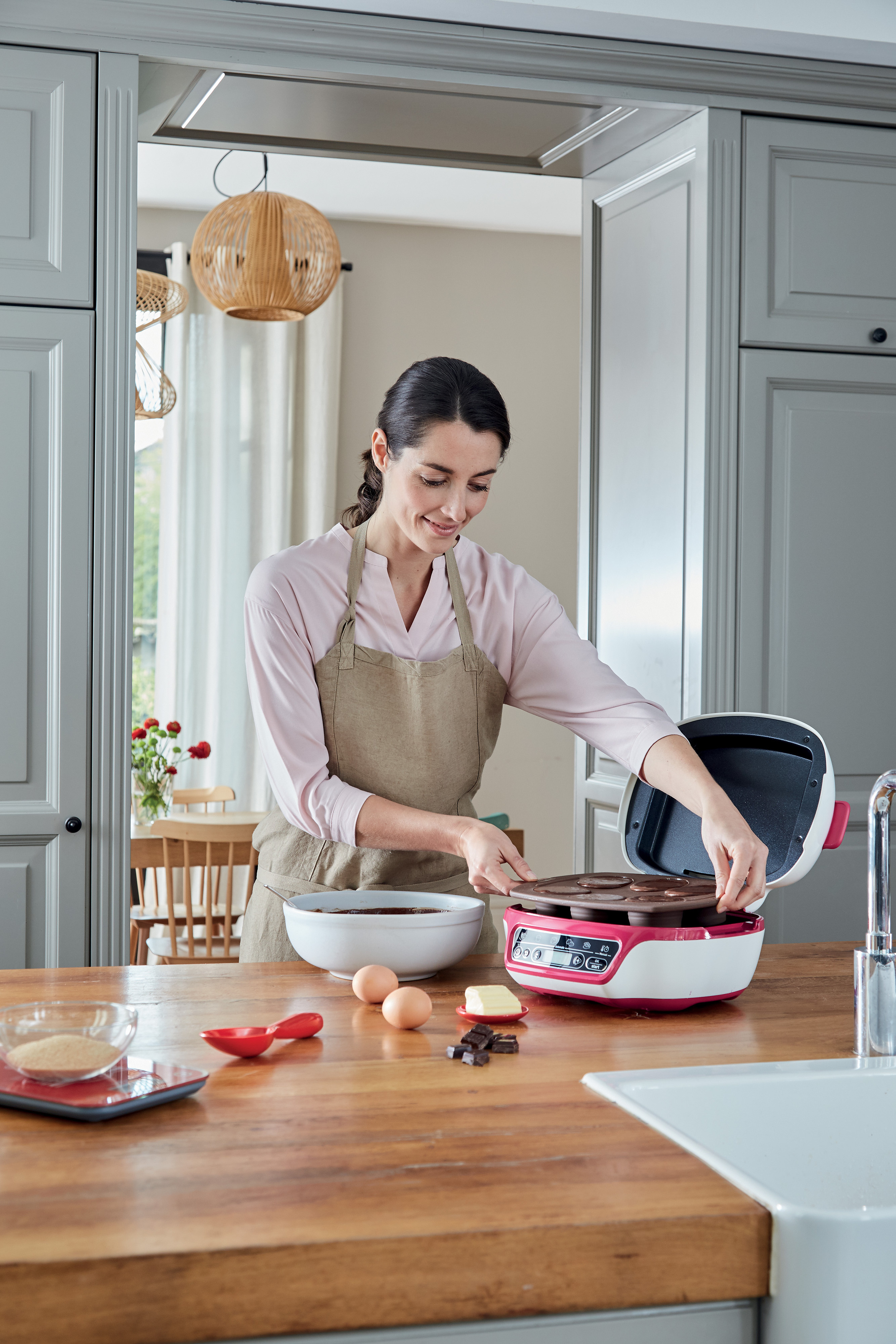 TEFAL KD8018 Cake Factory Kuchenbackautomat Weiß/Pink