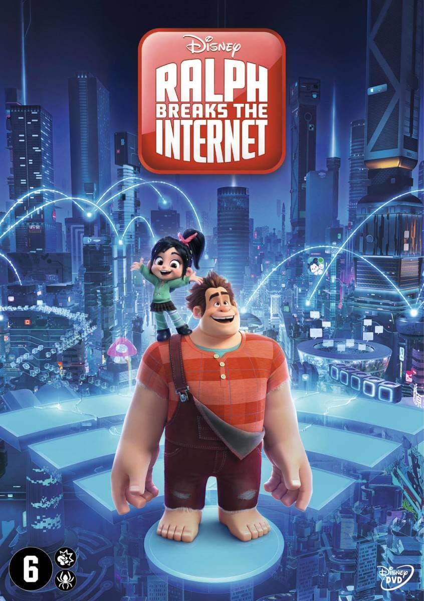 DVD-hoes van 'Ralph Breaks the Internet' met Ralph die Vanellope draagt in een stedelijke omgeving.