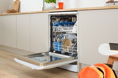 Lavavajillas - Indesit DFG 15B 10 EU, 13 cubiertos, 5 Programas, Clase A+, Blanco