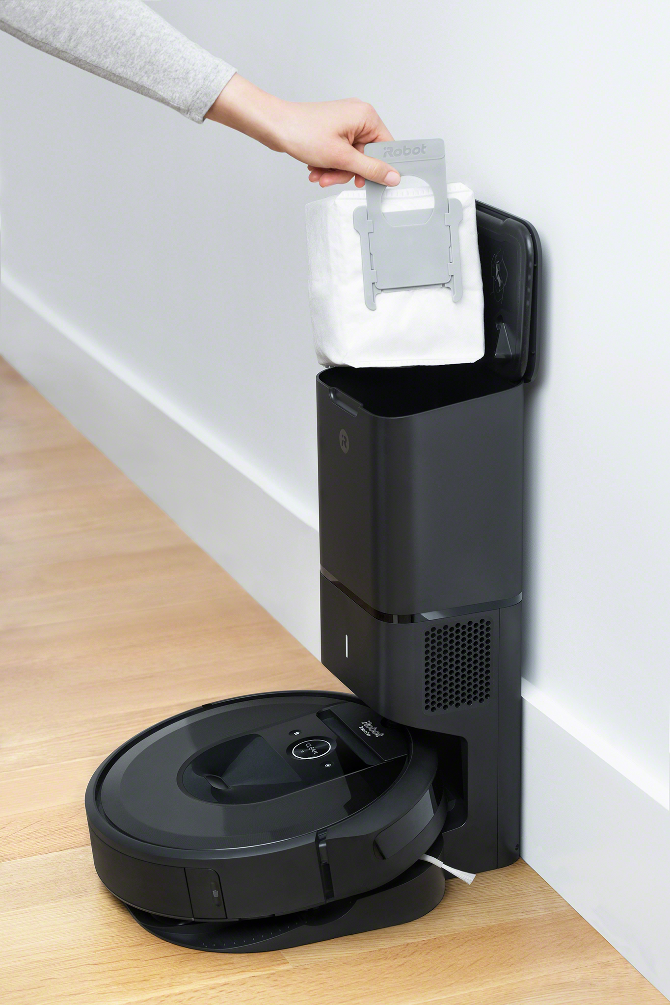 IROBOT Roomba i7+ (i7558)