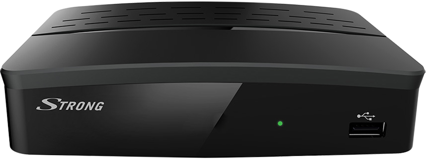 Fekete Strong set-top box zöld bekapcsolásjelzővel és USB porttal.
