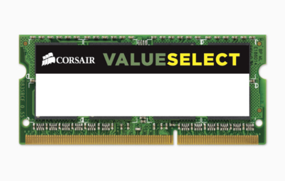 RAM-Stick mit Corsair- und ValueSelect-Logos. Grüne Leiterplatte mit goldenen Anschlüssen.