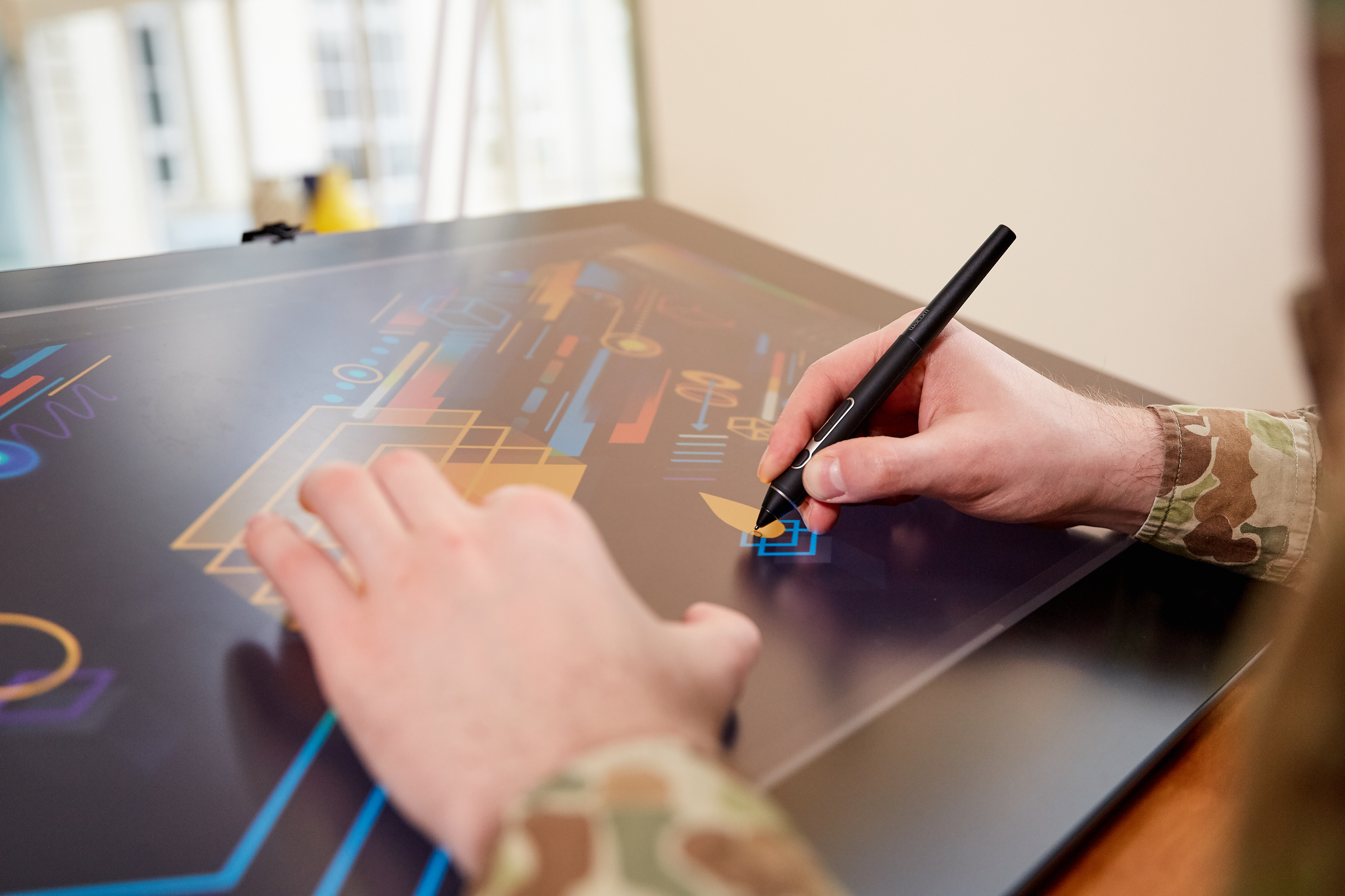 WACOM Cintiq Pro 32 Grafiktablet, Schwarz