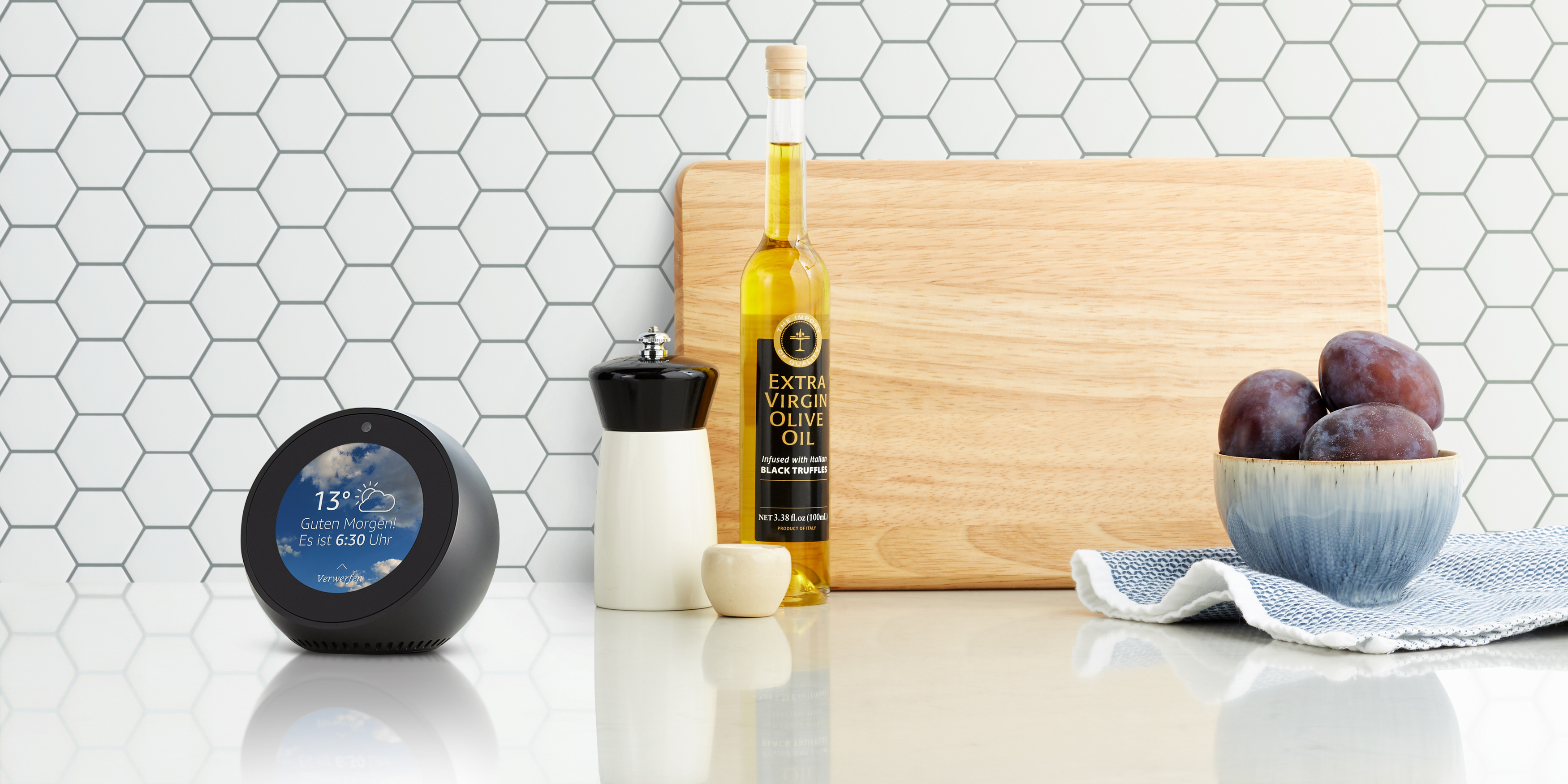 AMAZON Echo Spot Smart Speaker, Schwarz