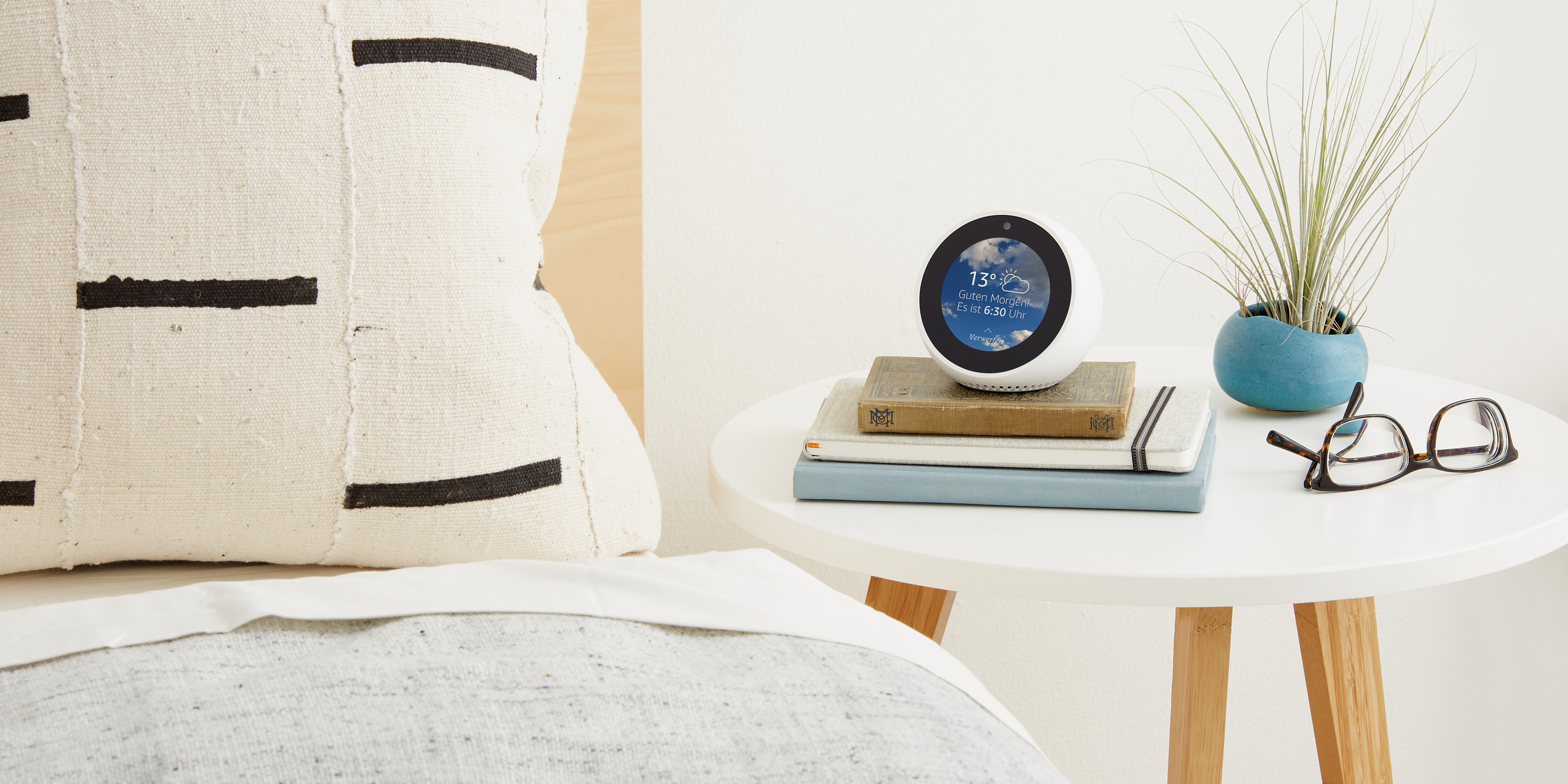 AMAZON Echo Spot Smart Speaker, Weiß
