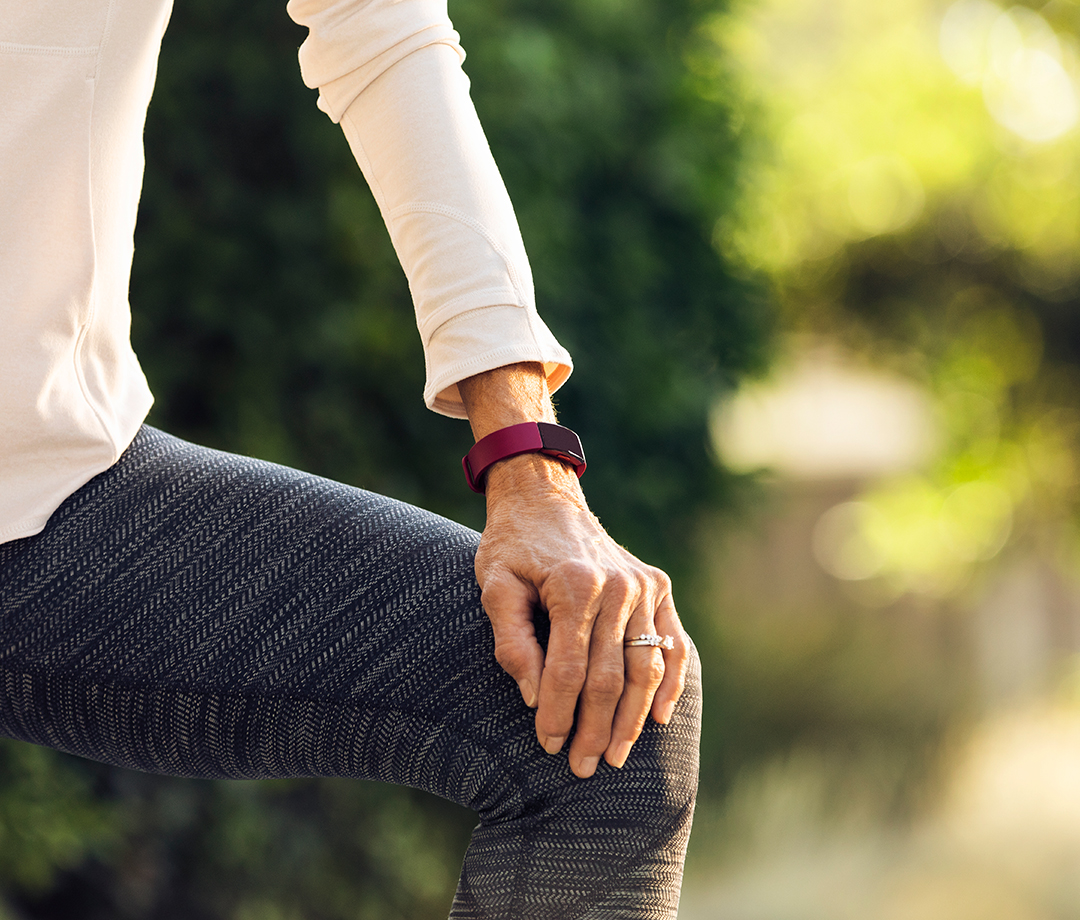 FITBIT Inspire, Fitness Tracker, S, L, Sangria
