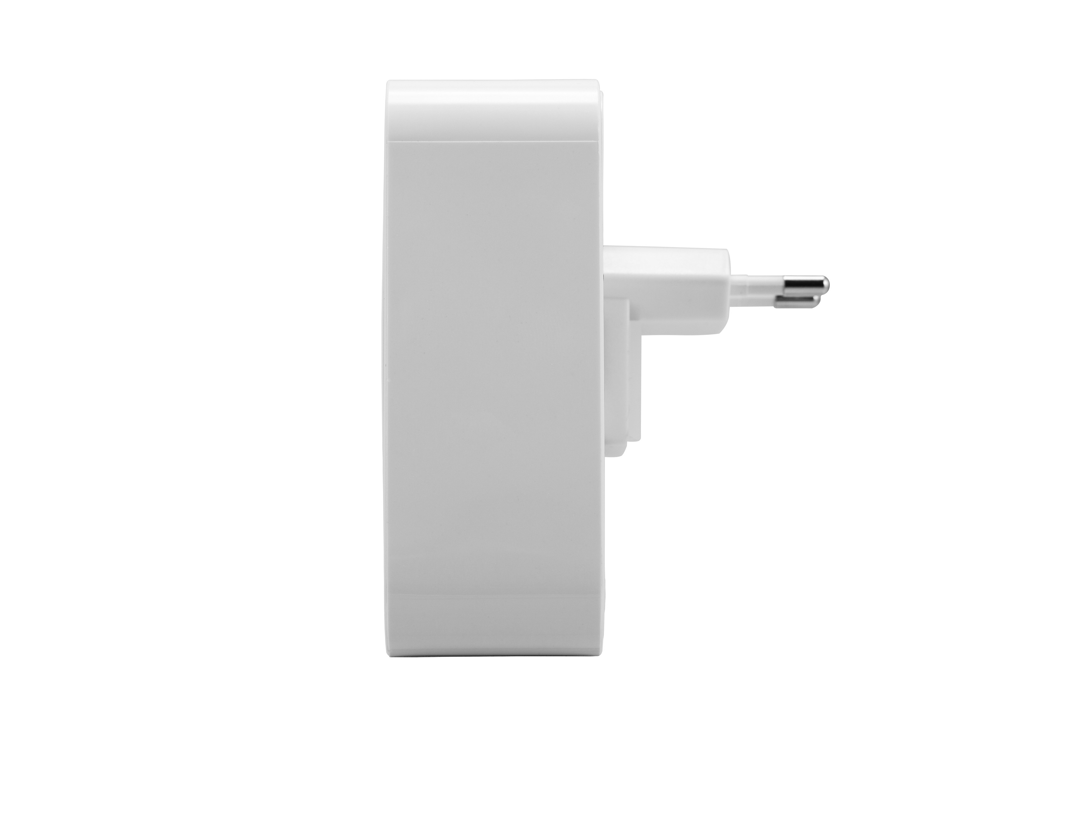 Weißer Netzstecker, dreipolig, mit isoliertem Hintergrund.