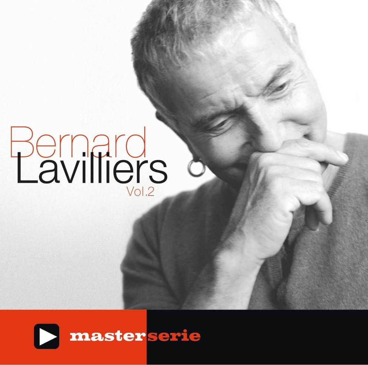 Zwart-wit portret van Bernard Lavilliers, albumhoes. Rode tekst, zwarte achtergrond.