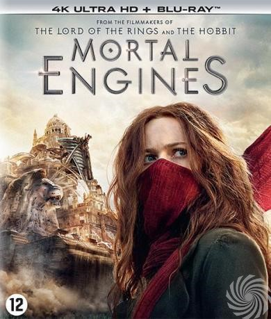 Mortal Engines Blu-ray cover, vrouw met sjaal, stad op de achtergrond.