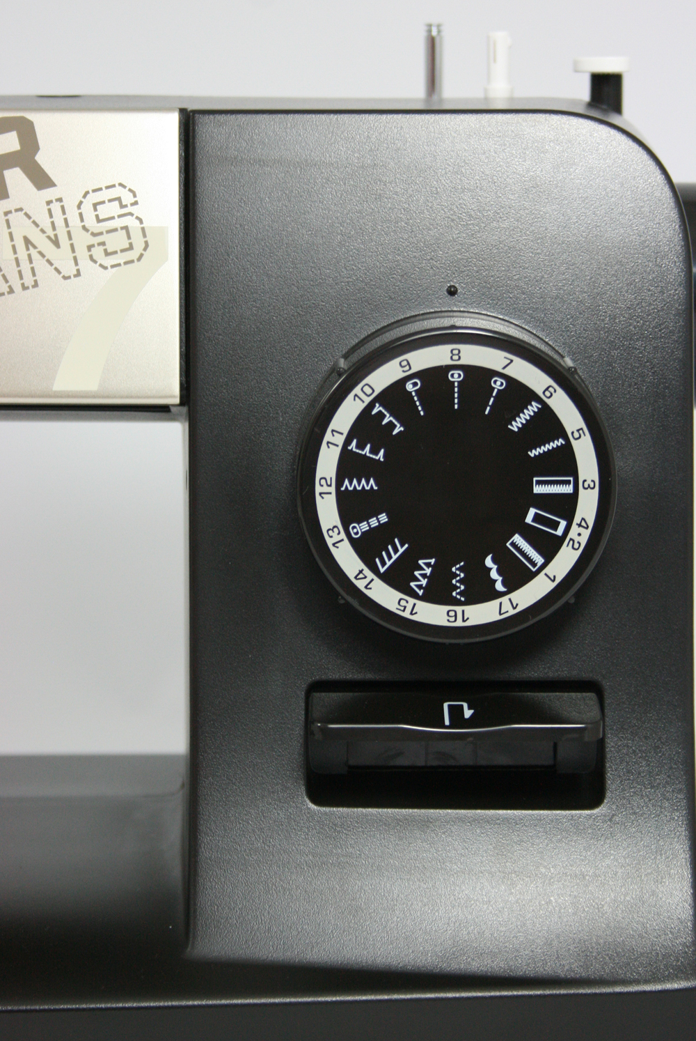 TOYOTA Super Jeans 17XL - Nähmaschine (Schwarz)