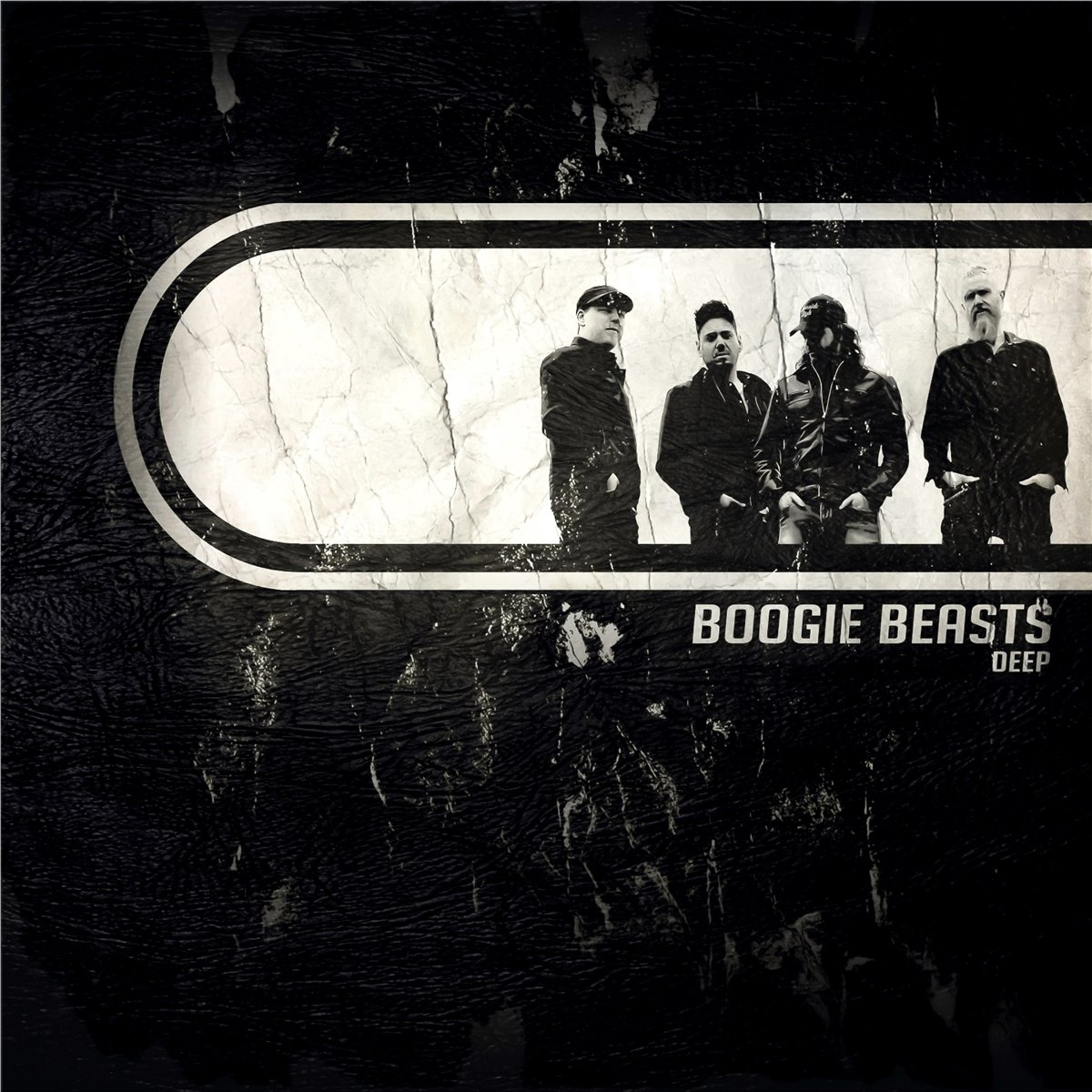 Couverture d'album avec 5 personnes en vêtements noirs. Texte: BOOGIE BEASTS DEEP.