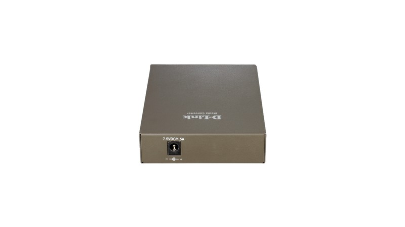 Convertidor de medios - D-Link DMC 300SC, De cable UTP100BASE-TX a fibra óptica 100BASE-FX multimodo