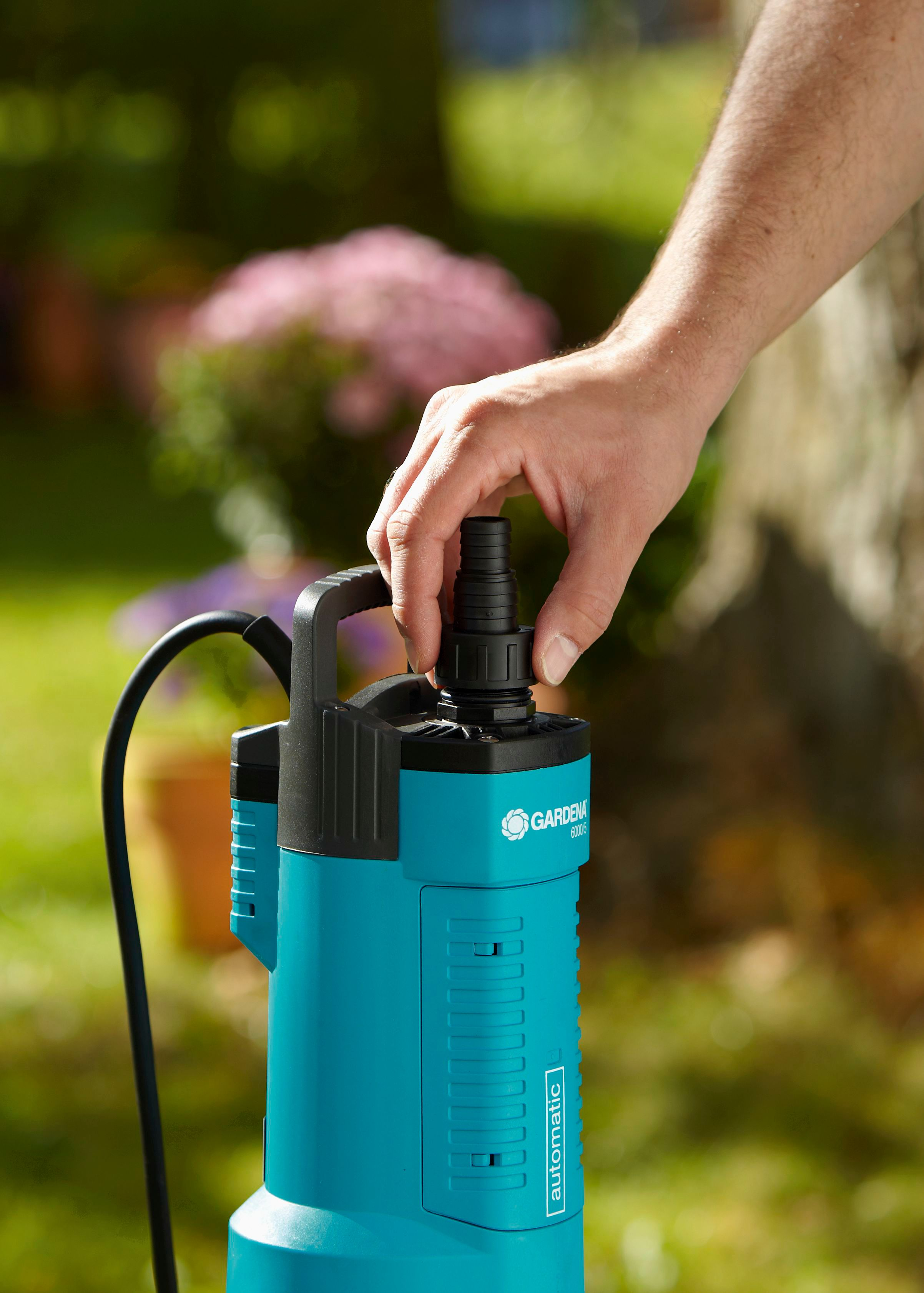 GARDENA 01476-61 Tauch-Druckpumpe