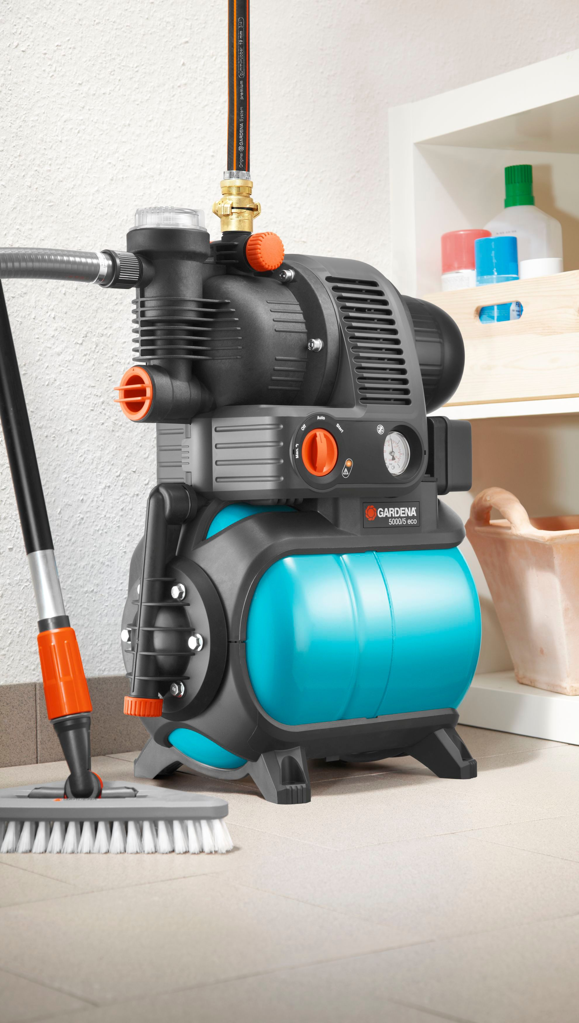 GARDENA 01755-61 Pumpe Türkis, Anthrazit